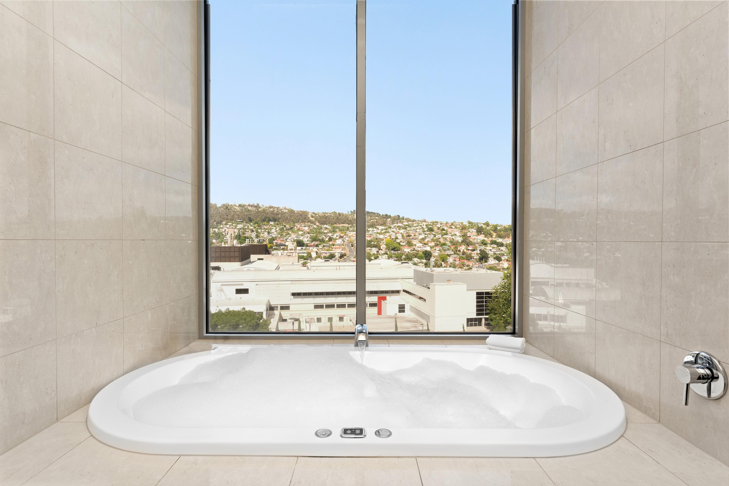 Mantra Charles Hotel Launceston Bagian luar foto