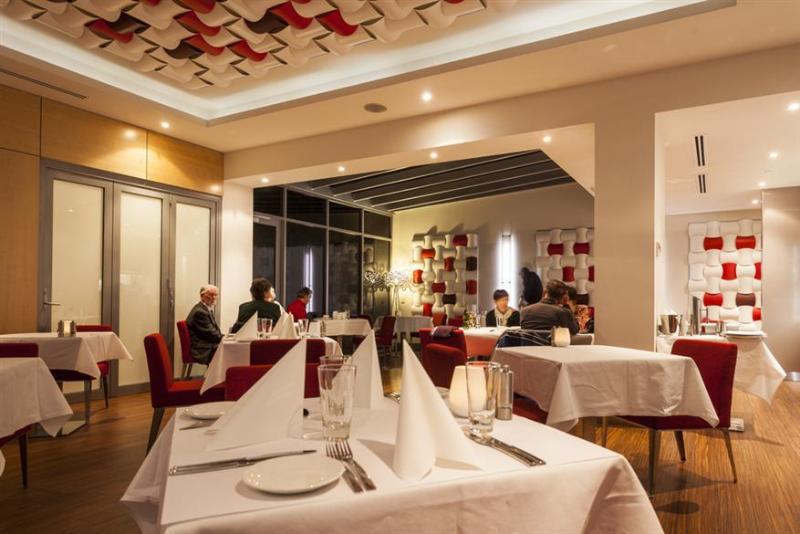Mantra Charles Hotel Launceston Bagian luar foto