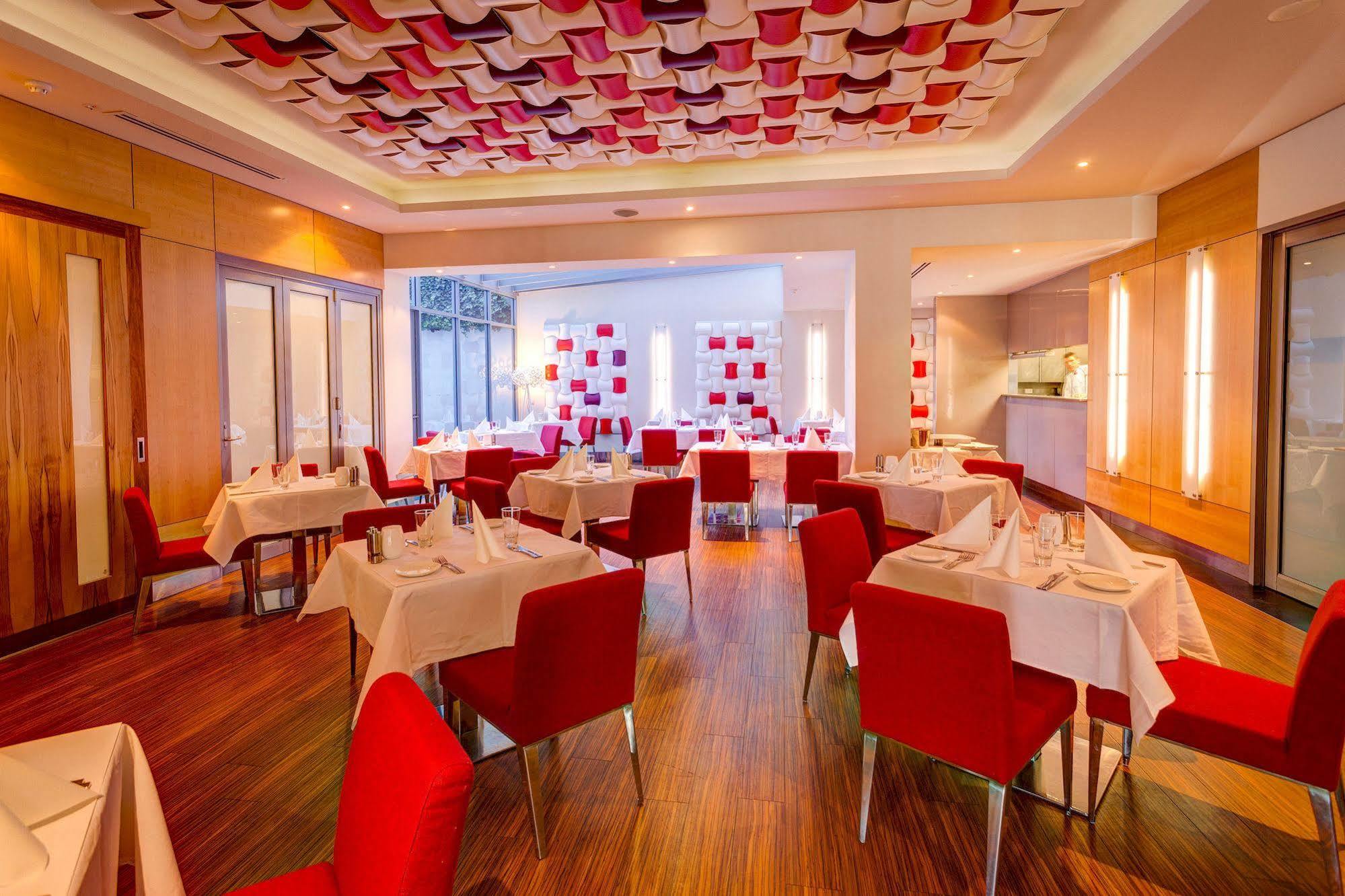 Mantra Charles Hotel Launceston Bagian luar foto